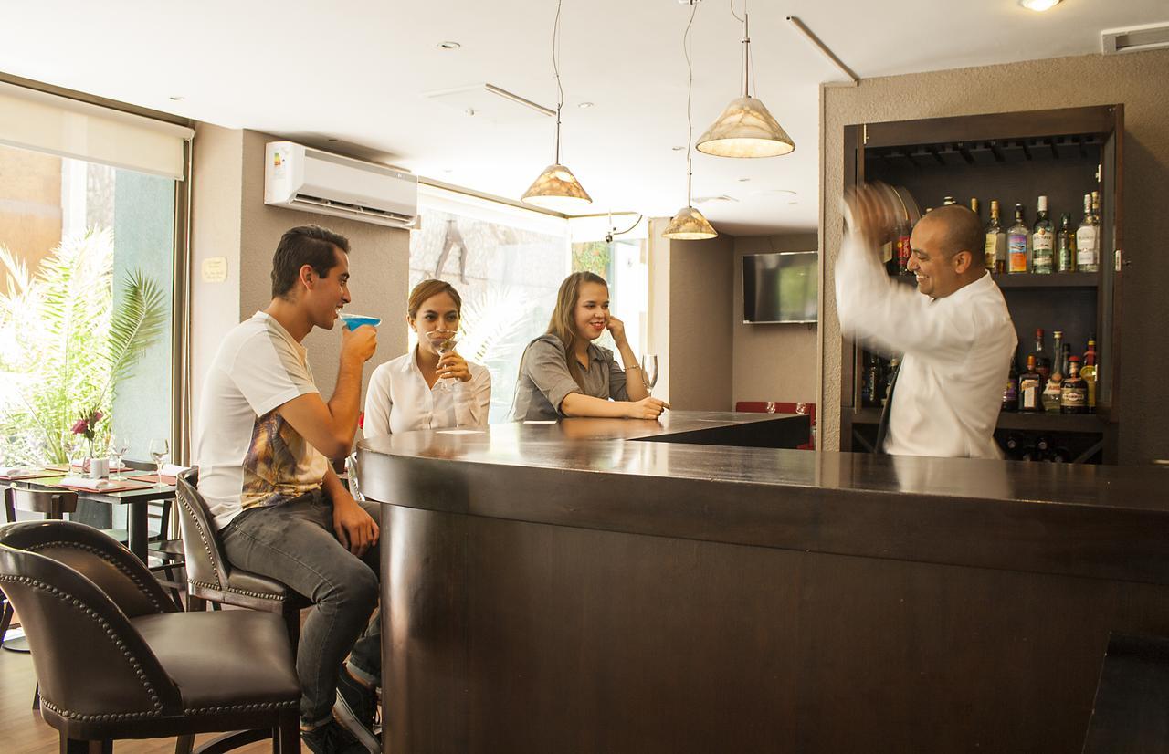 Mr Providencia Apartahotel